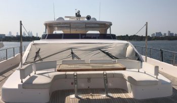 Gulf Craft Majesty 105