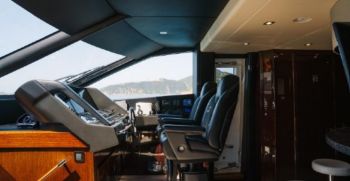 pen-marine-penang-yacht-brokerage-sunseeker-86-yacht-2018_7