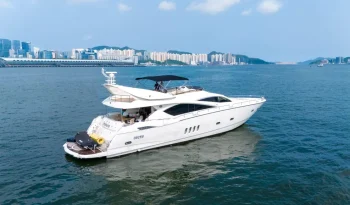 2005 Sunseeker 82 Yacht