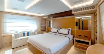 2015-benetti-delfino-93-power-8875991-20240506215601290-1_XLARGE