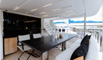 2015 Benetti Delfino 93