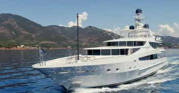 2000-oceanco-5280m-power-9584886-20241016235853076-1_XLARGE