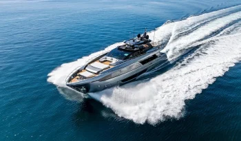 2019 Riva 110