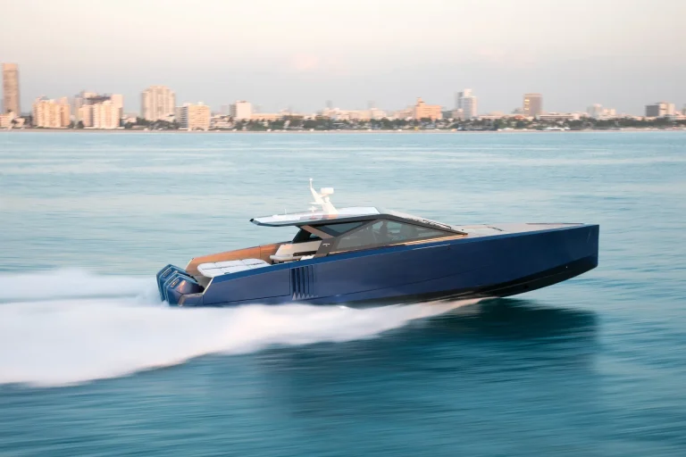 Wallywallypower58XCruising_0000_67093